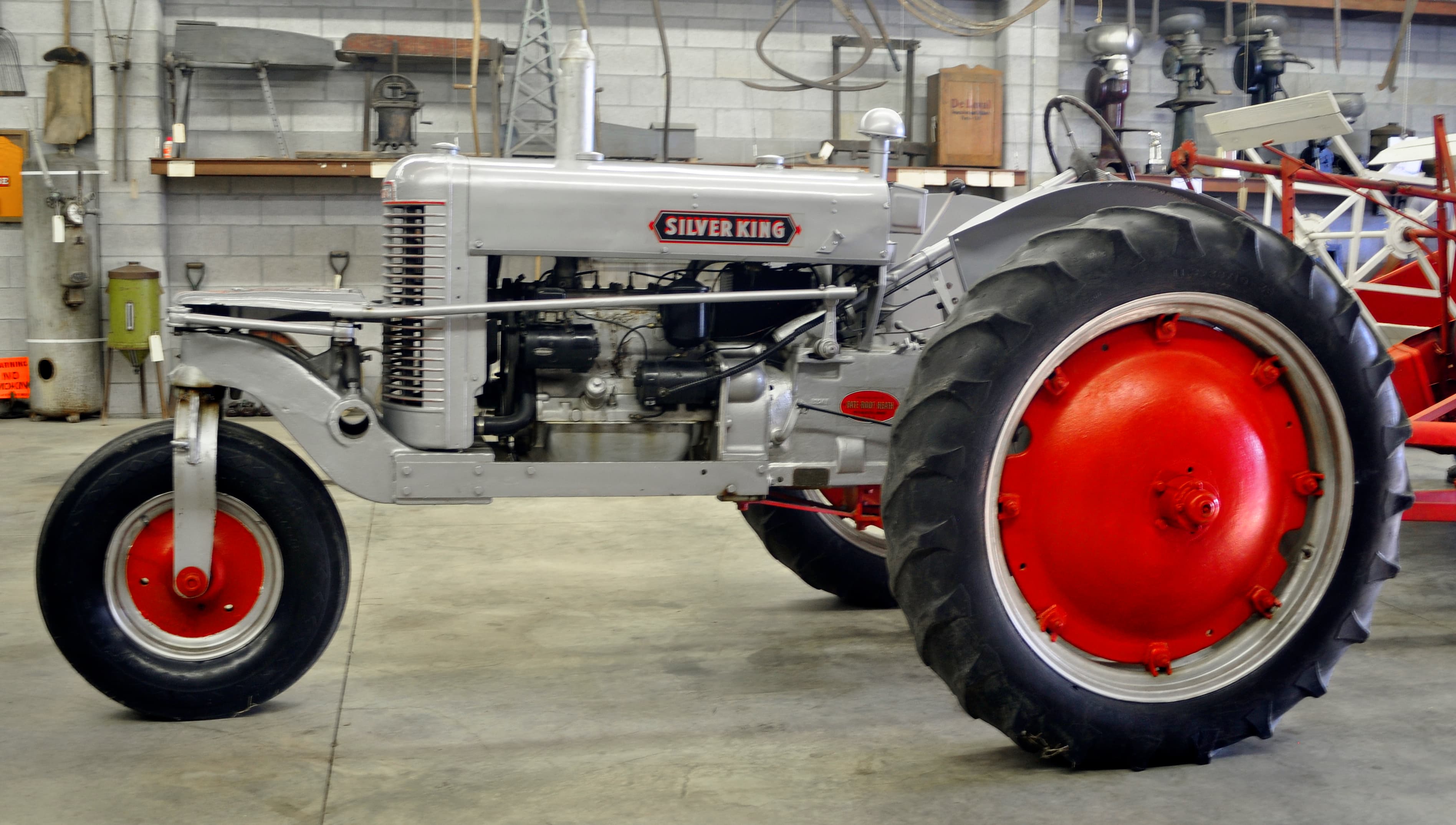 SilverKing Tractor