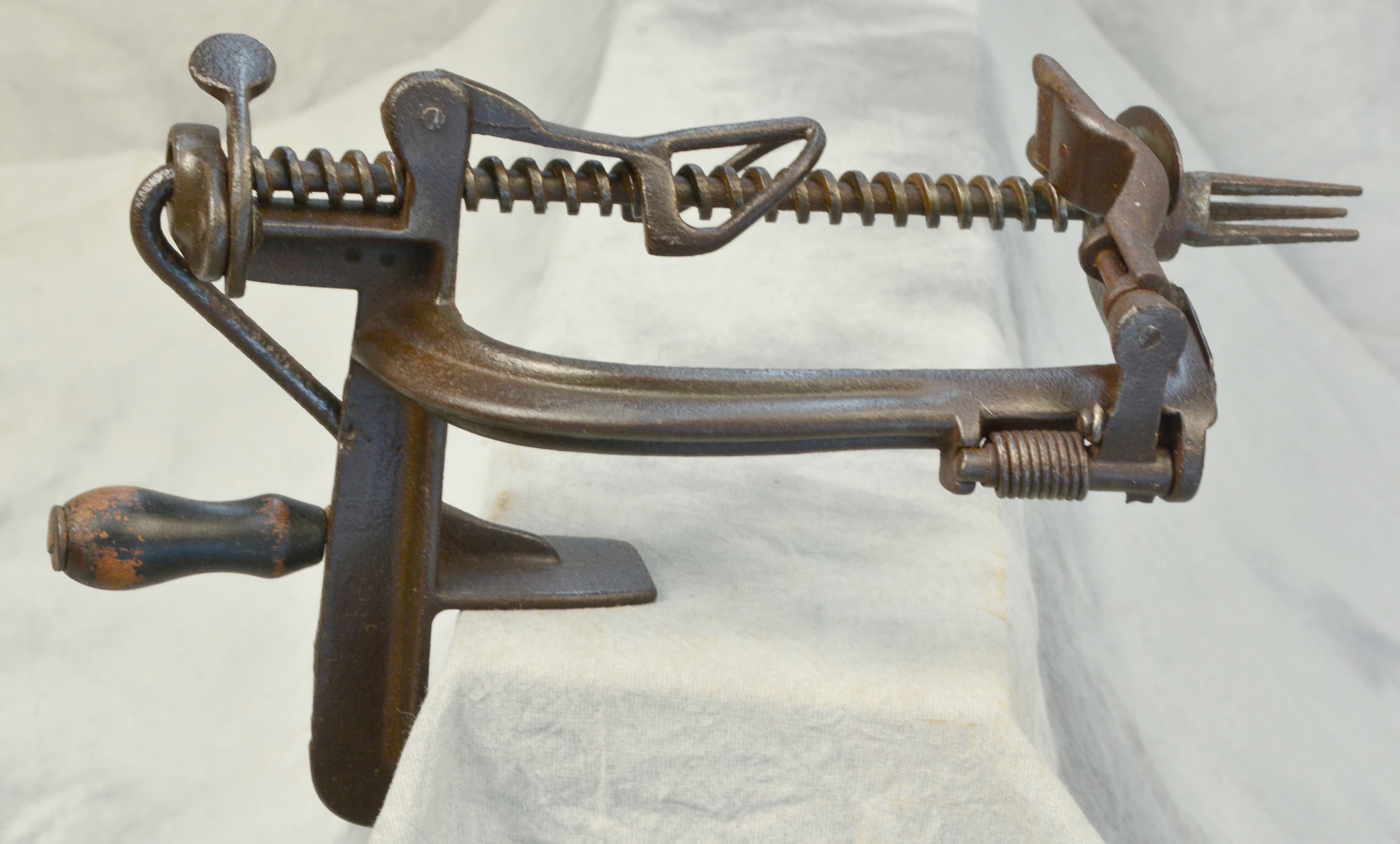 Little Star Lathe Apple Peeler