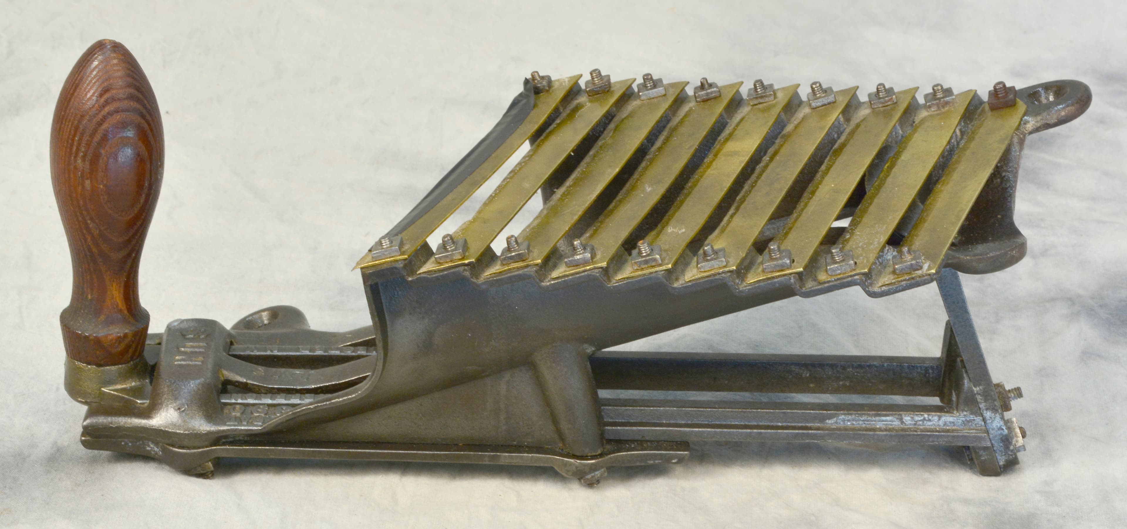Sun 1890 Apple Slicer